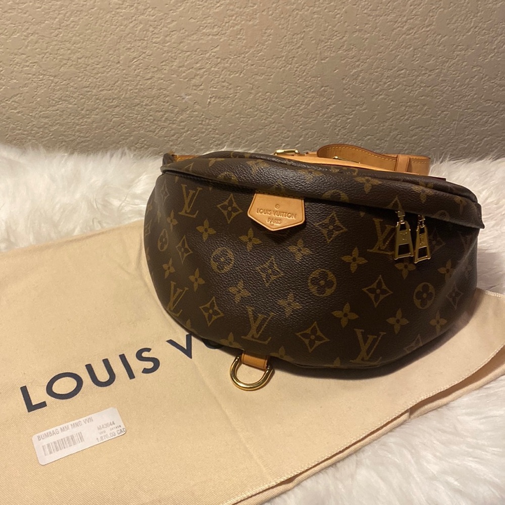 COPY - COPY - EUC Louis Vuitton Bumbag. Louis Vuitton Fanny Pack. Louis Vuitton…